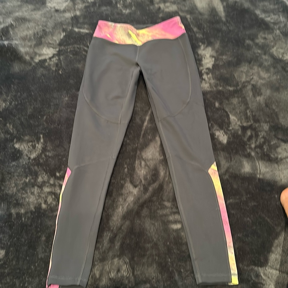 Oakley leggings